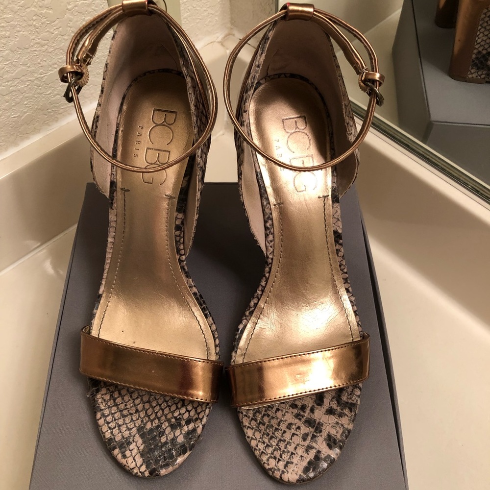 Bcbg bronze and snake skin wedge shoes